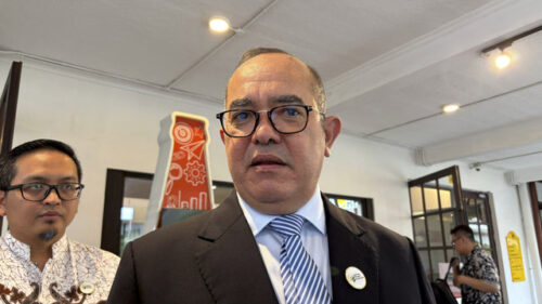 01jv74cpdp3c6ezx2qv3p79c2w