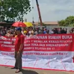 Aspirasi Belum Tuntas, Warga Kembali Geruduk Proyek Rumah Duka dan Krematorium di Kalideres